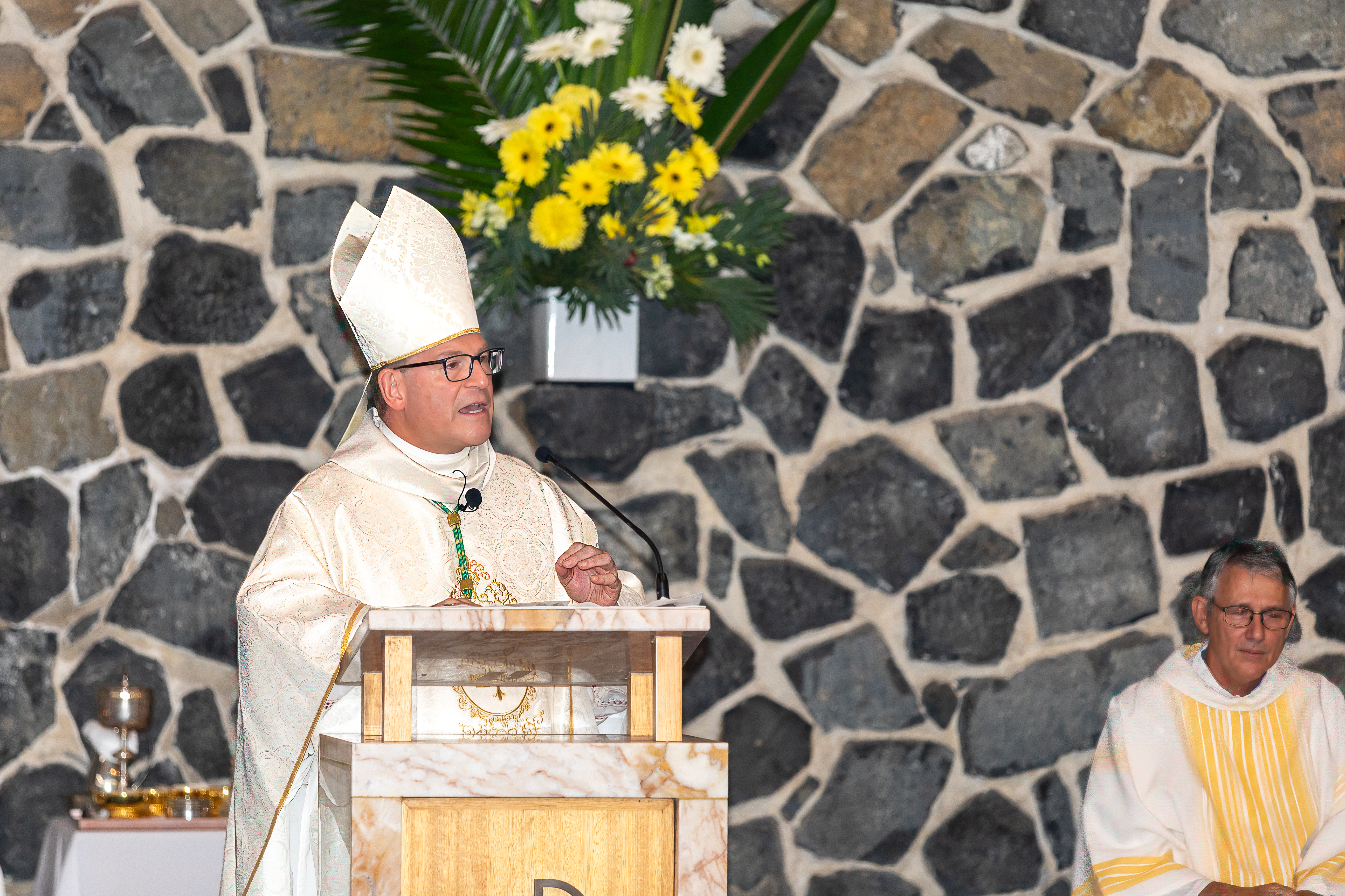 Chrism Mass 2024-7818-Edit